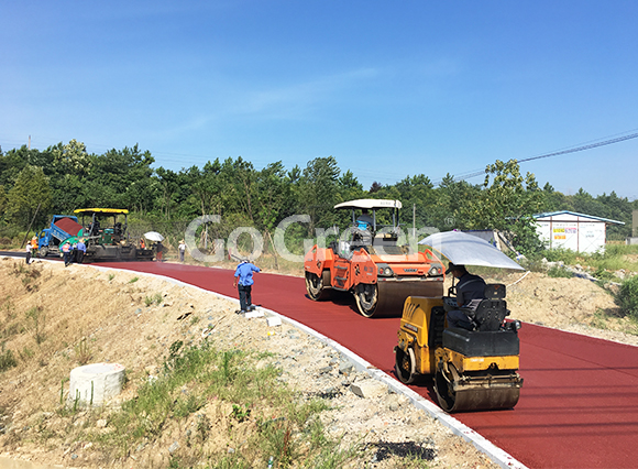 Proyecto de asfalto de color Red Hot Mix en la ciudad de Huangshi