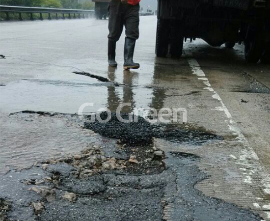 Ciruela lluvias temporada elección reparing carretera