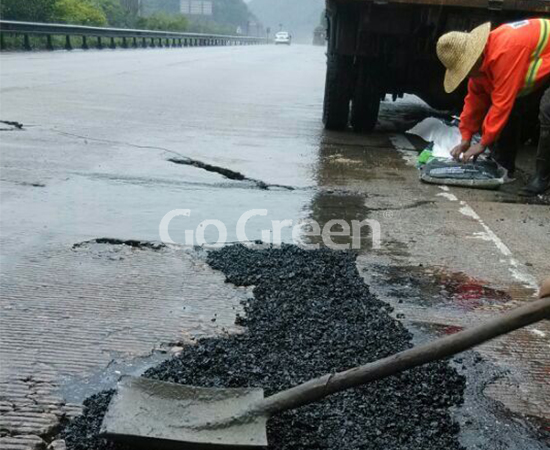 Ciruela lluvias temporada elección reparing carretera